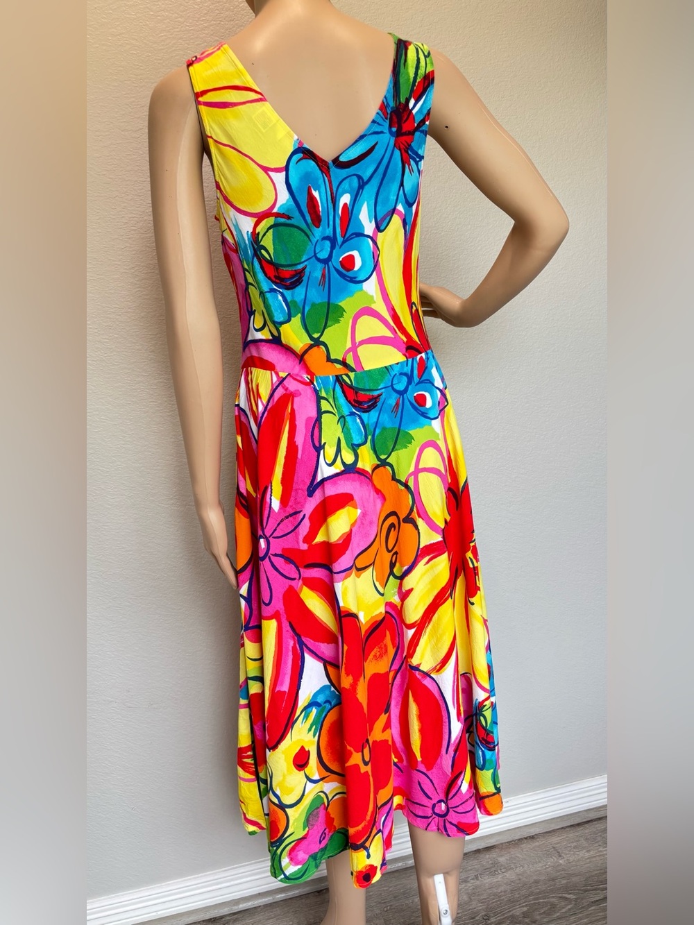 Jams World Multicolor Floral Midi Dress in Yellow, Pink, Blue, Green - Picture 3 of 14
